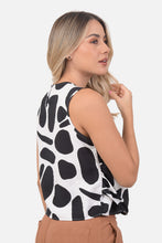 Cargar imagen en el visor de la galería, Blusa Zoe Negra