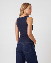 Cargar imagen en el visor de la galería, Blusa Iris Azul Navy