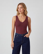 Cargar imagen en el visor de la galería, Blusa Iris Ladrillo