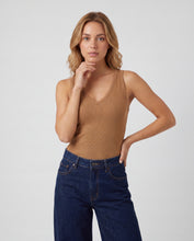 Cargar imagen en el visor de la galería, Blusa Iris Miel