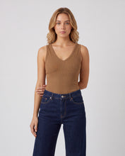 Cargar imagen en el visor de la galería, Blusa Iris Miel