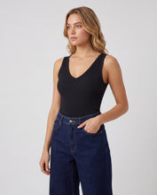 Cargar imagen en el visor de la galería, Blusa Iris Negra
