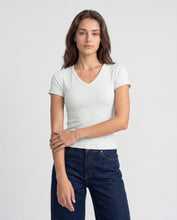 Cargar imagen en el visor de la galería, Blusa Moon Crudo