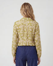 Cargar imagen en el visor de la galería, Blusa Mara Verde Limon
