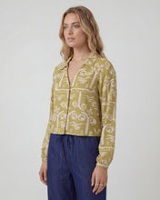 Cargar imagen en el visor de la galería, Blusa Mara Verde Limon