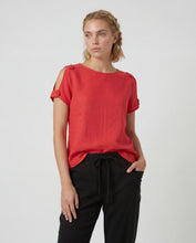 Cargar imagen en el visor de la galería, Blusa Nikita Roja
