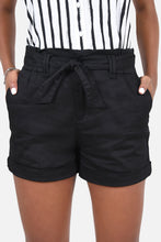 Cargar imagen en el visor de la galería, Short Lalo Negro