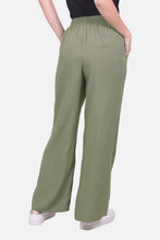 Cargar imagen en el visor de la galería, Pantalon Cloe Verde Militar