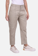 Cargar imagen en el visor de la galería, Pantalon Candela Arena Claro