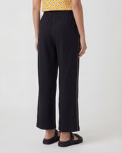 Cargar imagen en el visor de la galería, Pantalon Fauxto Negro