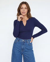 Cargar imagen en el visor de la galería, Basica Mujer Fresa Azul Navy
