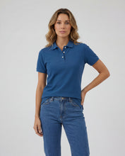 Cargar imagen en el visor de la galería, Polo Mujer Azul Marino
