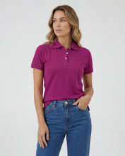 Cargar imagen en el visor de la galería, Polo Mujer Magenta
