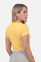 Cargar imagen en el visor de la galería, Camiseta Mujer Cuello V Maiz
