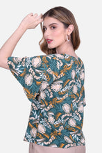 Cargar imagen en el visor de la galería, Blusa Cleotilde - Petroleo
