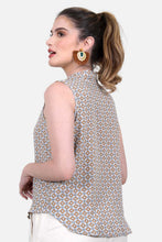 Cargar imagen en el visor de la galería, Blusa Erika - Blanca
