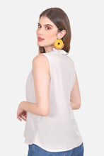 Cargar imagen en el visor de la galería, Blusa Yolanda - Arena
