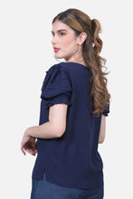 Cargar imagen en el visor de la galería, Blusa Livia Azul Navy
