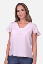 Cargar imagen en el visor de la galería, Blusa Escocia Arena
