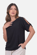 Cargar imagen en el visor de la galería, Blusa Ruby Negra
