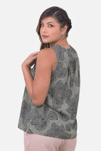 Cargar imagen en el visor de la galería, Blusa Clarissa Oliva
