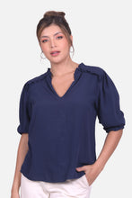 Cargar imagen en el visor de la galería, Blusa Cadiz Azul Navy
