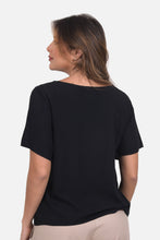 Cargar imagen en el visor de la galería, Blusa Cornalina Negra
