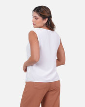 Cargar imagen en el visor de la galería, Blusa Holanda Crudo
