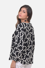 Cargar imagen en el visor de la galería, Blusa Joanna Negra
