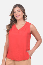 Cargar imagen en el visor de la galería, Blusa Camil Roja
