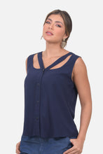Cargar imagen en el visor de la galería, Blusa Corina Azul Navy
