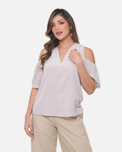 Cargar imagen en el visor de la galería, Blusa Lyon Arena
