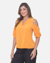 Cargar imagen en el visor de la galería, Blusa Lyon Mostaza
