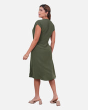 Cargar imagen en el visor de la galería, Vestido Adela Verde Militar
