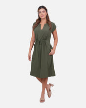 Cargar imagen en el visor de la galería, Vestido Adela Verde Militar
