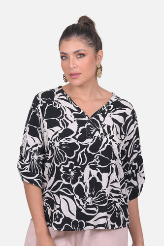 Blusa Gabriela Negra