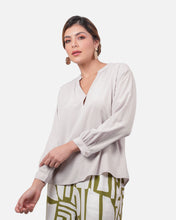 Cargar imagen en el visor de la galería, Blusa Doroty Arena
