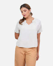 Cargar imagen en el visor de la galería, Blusa Aymara Crudo
