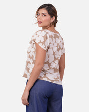 Cargar imagen en el visor de la galería, Blusa Kimora - Kaki
