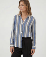 Cargar imagen en el visor de la galería, Blusa Martha Indigo
