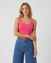 Cargar imagen en el visor de la galería, Basica Mujer Sky Coral
