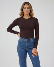 Cargar imagen en el visor de la galería, Basica Mujer Banana - Cafe
