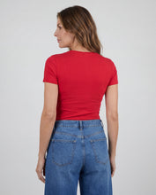 Cargar imagen en el visor de la galería, Basica Mujer Agua Roja
