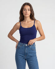 Cargar imagen en el visor de la galería, Basica Mujer Magenta Azul Navy
