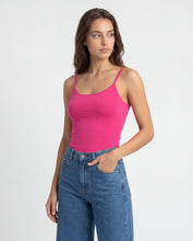 Cargar imagen en el visor de la galería, Basica Mujer Magenta Fucsia
