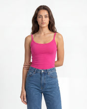 Cargar imagen en el visor de la galería, Basica Mujer Magenta Fucsia
