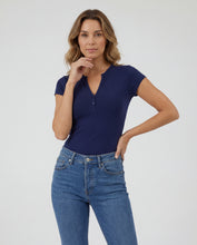 Cargar imagen en el visor de la galería, Basica Mujer Kiwi Azul Navy
