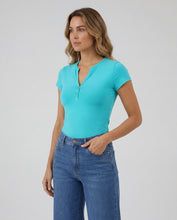 Cargar imagen en el visor de la galería, Basica Mujer Kiwi Esmeralda
