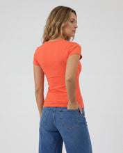 Cargar imagen en el visor de la galería, Basica Mujer Kiwi Naranja
