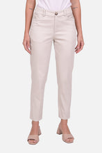 Cargar imagen en el visor de la galería, Pantalon Nike Crudo
